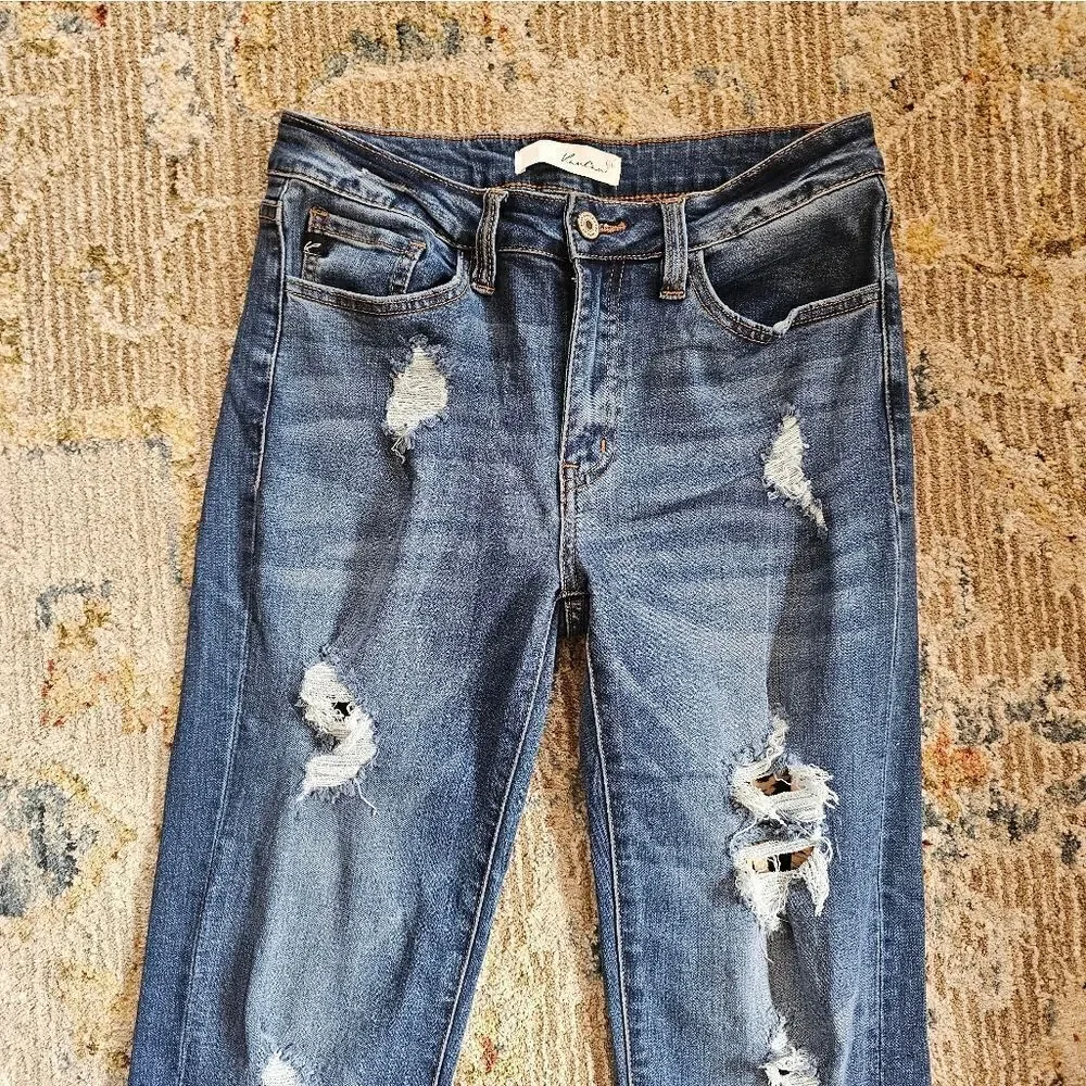 Kancan Distressed Jeans With Leapord Print, Sz 9/28 With 29